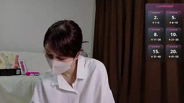 Snapshot of mio_k1 chatting on February 13, 2026, 11:54 am mio k1 online show from February 13, 2026, 11:54 am