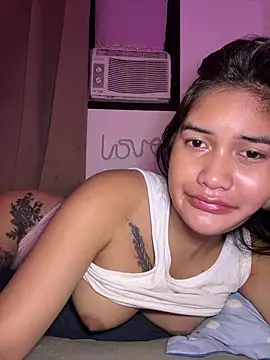 Snapshot of lubotakoxx chatting on February 15, 2026, 6:03 am lubotakoxx online show from February 15, 2026, 6:03 am