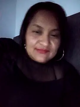 Snapshot of lucia00xx chatting on February 22, 2026, 3:31 am lucia00xx online show from February 22, 2026, 3:31 am