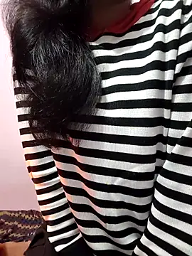 Snapshot of anjali2351 chatting on February 2, 2026, 7:57 pm anjali2351 online show from February 2, 2026, 7:57 pm