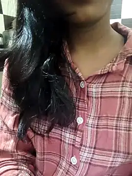 anjali2351 online show from November 10, 2025, 5:40 pm