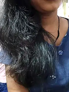 anjali2351 online show from April 2, 2026, 11:17 am