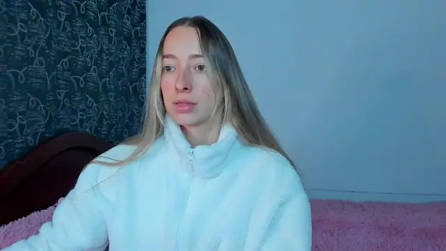 Sophia rouse online show from October 25, 2025, 3:06 am