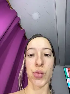 Sophia rouse online show from November 11, 2025, 11:49 am