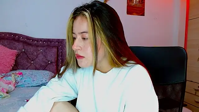 Hanssel tess online show from November 12, 2025, 6:23 pm