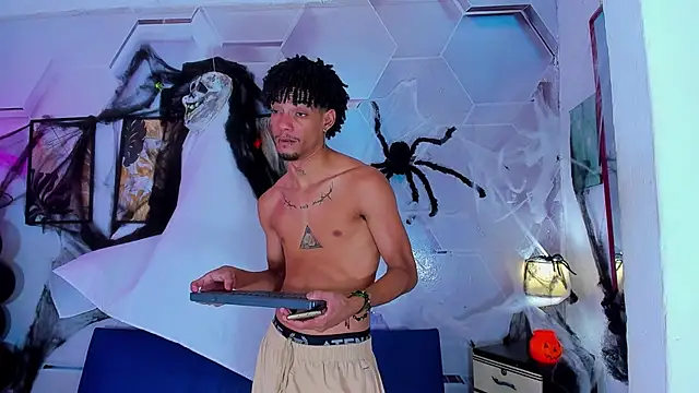 Justin rain online show from November 1, 2025, 6:35 pm