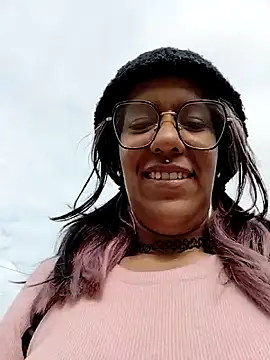 Abby 2-1 online show from November 5, 2025, 8:12 pm