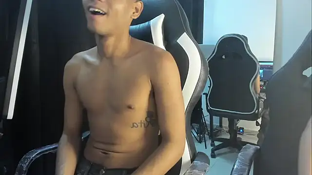 Baby Latin online show from November 9, 2025, 3:43 am