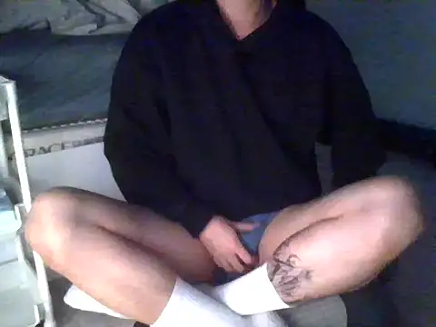 iambennet online show from October 19, 2025, 5:43 am