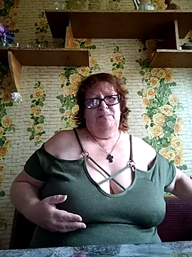 Snapshot of TATSI23 chatting on November 4, 2025, 1:04 pm TATSI23 online show from November 4, 2025, 1:04 pm