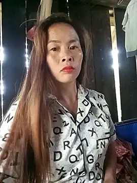 lucky774- online show from October 24, 2025, 1:15 am