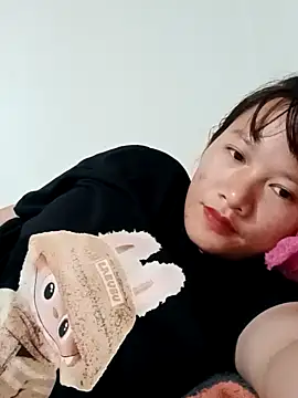 TrangNemo online show from October 9, 2025, 11:44 am