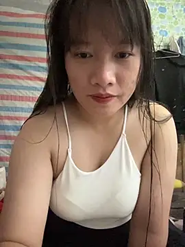 TrangNemo online show from November 16, 2025, 1:10 am