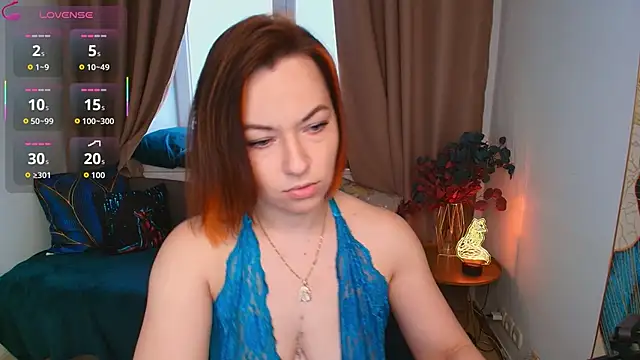 Snapshot of Serena_Foxxx chatting on May 14, 2026, 2:19 am Serena Foxxx online show from May 14, 2026, 2:19 am