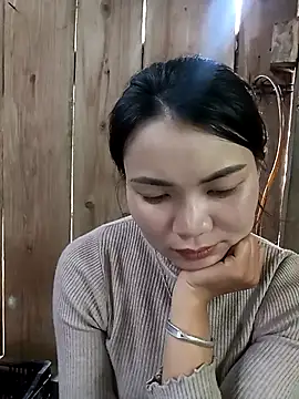 kun-love online show from November 7, 2025, 2:27 am