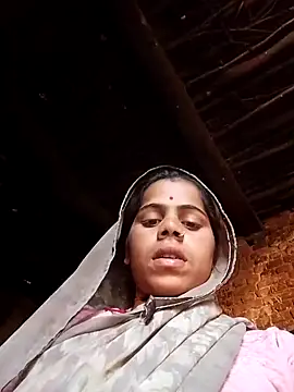 Hot eras36 online show from October 15, 2025, 4:44 am