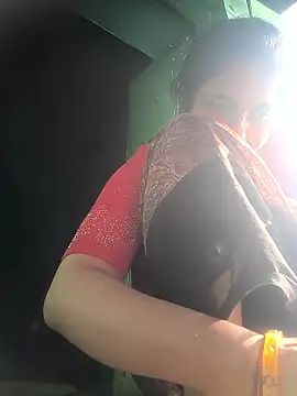 Hot eras36 online show from January 19, 2026, 4:05 am