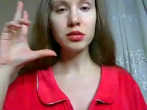 Lynirina online show from February 14, 2026, 11:38 pm