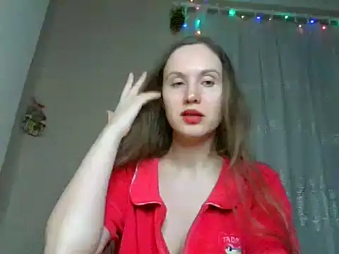 Lynirina online show from April 12, 2026, 10:35 pm