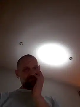 Remello1 online show from February 27, 2026, 6:41 pm