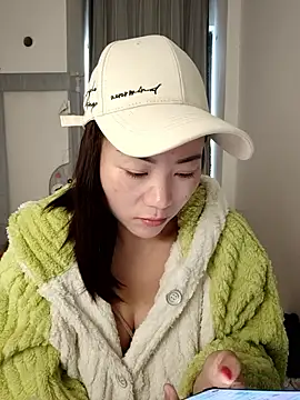 nini10052025 online show from January 9, 2026, 1:45 am