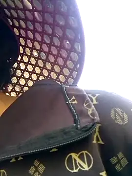 Snapshot of Ripe_me chatting on November 26, 2025, 5:40 am Ripe me online show from November 26, 2025, 5:40 am