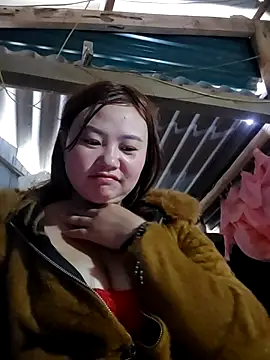 pi-pi-00 online show from December 4, 2025, 2:21 am