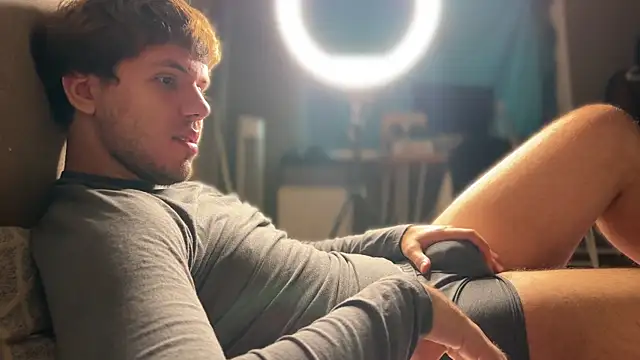 Snapshot of mynameischris chatting on November 3, 2025, 7:57 am mynameischris online show from November 3, 2025, 7:57 am