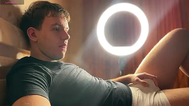 Snapshot of mynameischris chatting on February 27, 2026, 6:35 am mynameischris online show from February 27, 2026, 6:35 am