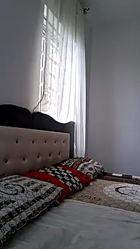 GlobeTrottieHottie1 online show from November 7, 2025, 8:19 am