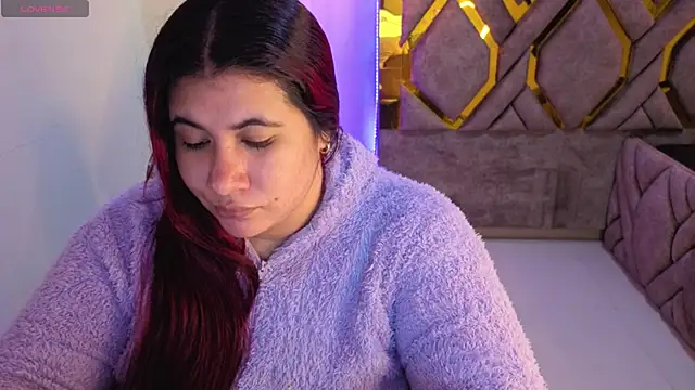 Snapshot of Addyy_02 chatting on November 30, 2025, 2:01 am Addyy 02 online show from November 30, 2025, 2:01 am