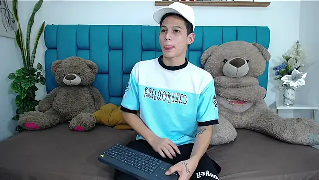 Brian hot online show from February 27, 2026, 11:43 am