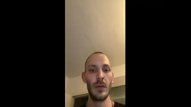 MolleDolle online show from April 19, 2026, 5:14 pm