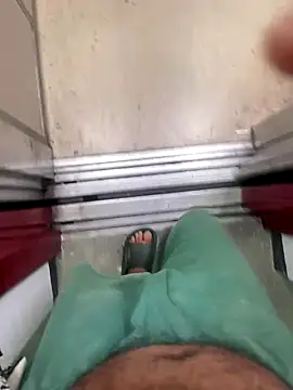 Snapshot of dilscar chatting on October 10, 2025, 5:47 pm dilscar online show from October 10, 2025, 5:47 pm