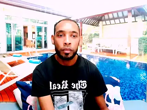 Snapshot of IndianMagicMike chatting on October 20, 2025, 5:42 am IndianMagicMike online show from October 20, 2025, 5:42 am