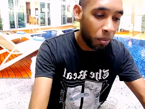 Snapshot of IndianMagicMike chatting on November 4, 2025, 3:27 pm IndianMagicMike online show from November 4, 2025, 3:27 pm