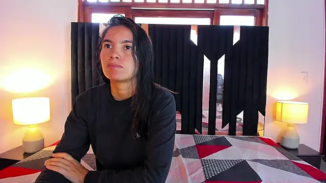 Sofy and Mia online show from October 22, 2025, 12:37 pm