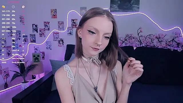 Snapshot of Golden_dawn chatting on November 19, 2025, 7:30 am Golden dawn online show from November 19, 2025, 7:30 am