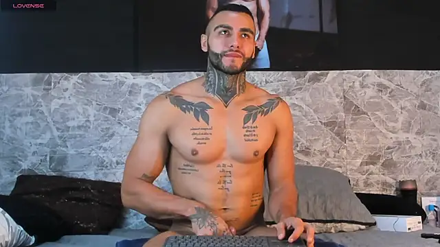 Danny Willson online show from October 25, 2025, 2:07 pm