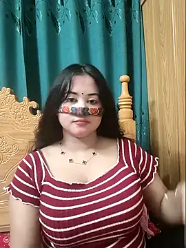 Snapshot of Beauty_Queen_Soniya chatting on May 20, 2026, 9:56 pm Beauty Queen Soniya online show from May 20, 2026, 9:56 pm