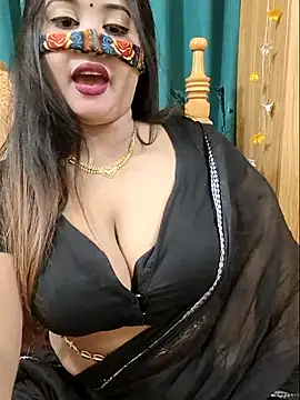 Snapshot of Beauty_Queen_Soniya chatting on April 29, 2026, 2:21 pm Beauty Queen Soniya online show from April 29, 2026, 2:21 pm