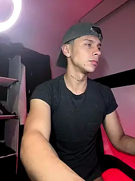 ErosDominant online show from December 18, 2025, 1:55 am