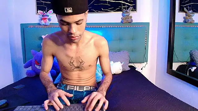 JacobBlackwell  online show from October 24, 2025, 8:24 am