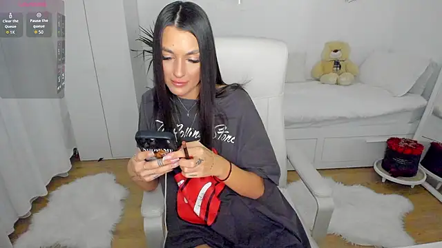 bubbledoll77 online show from January 17, 2026, 3:37 pm