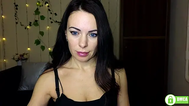 Snapshot of Rita_lovvylyou chatting on November 29, 2025, 6:24 am Rita lovvylyou online show from November 29, 2025, 6:24 am