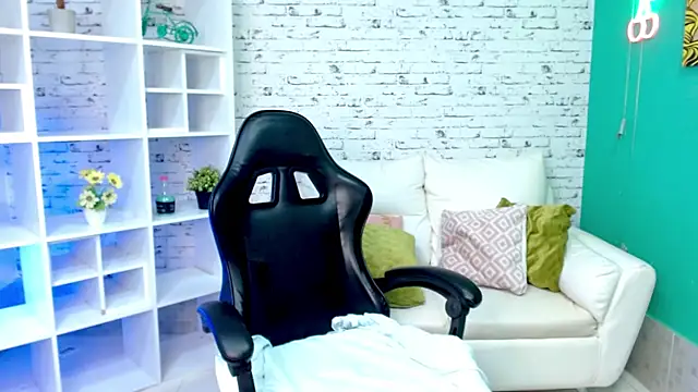 Snapshot of hannahjackson_ chatting on November 6, 2025, 11:36 am hannahjackson online show from November 6, 2025, 11:36 am