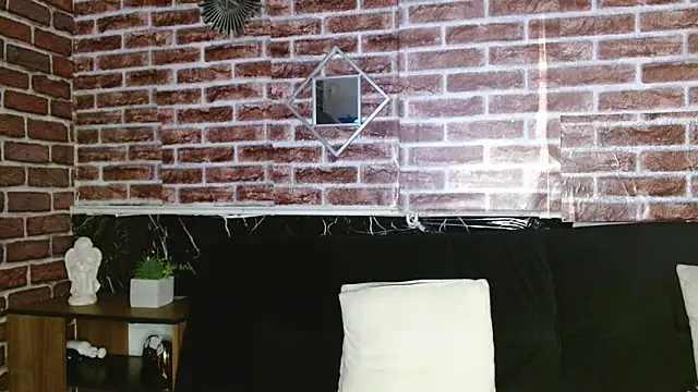 jordan bigcock  online show from April 12, 2026, 5:38 pm