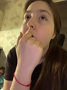 Charming hamster  online show from January 5, 2026, 7:39 pm