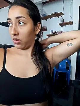 Snapshot of Queen_sofya chatting on November 11, 2025, 3:18 pm Queen sofya online show from November 11, 2025, 3:18 pm