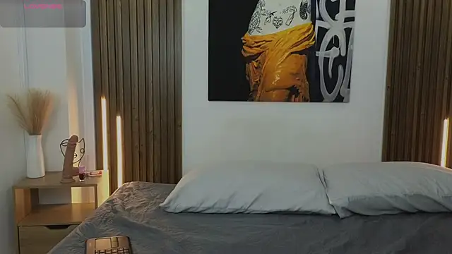 Kitty Bombon online show from November 13, 2025, 7:51 pm